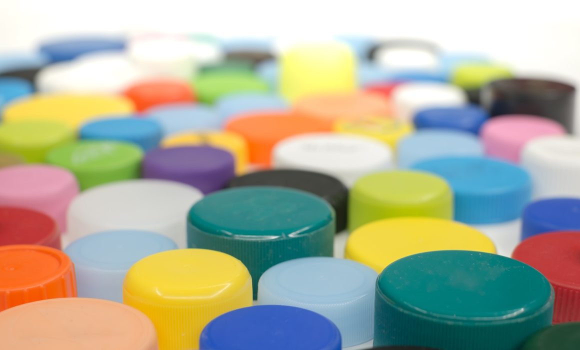 Bouteilles-Plastique-Recyclé-Substances-Chimiques