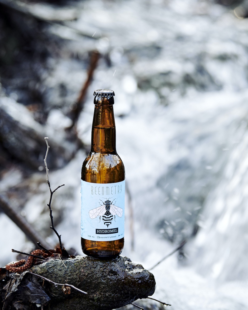 Beeometry-Hydromel-Abeilles-Boisson2 – petit Beeometry-Hydromel-Abeilles-Boisson2 - petit