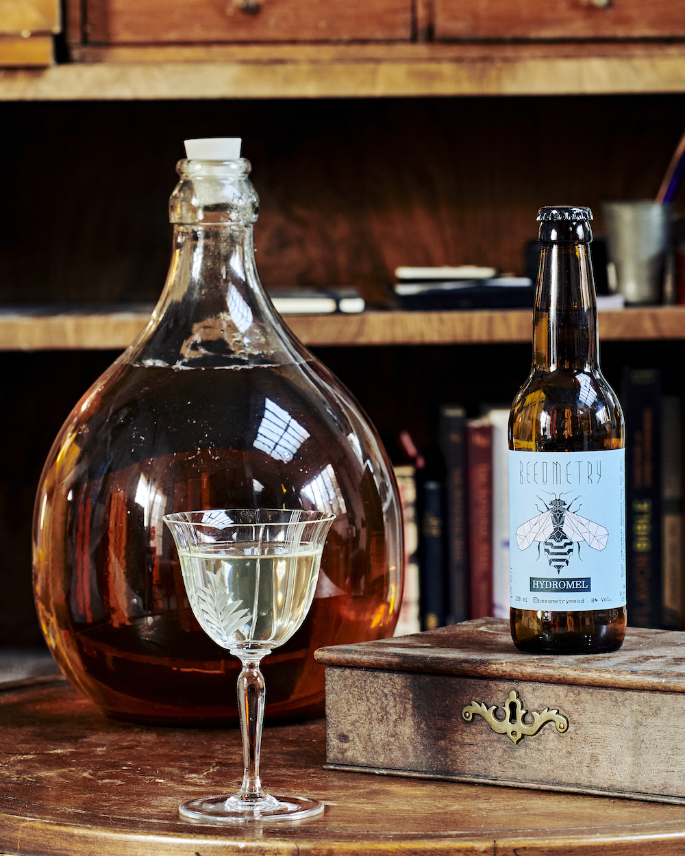 Beeometry-Hydromel-Abeilles-Boisson3 petite Beeometry-Hydromel-Abeilles-Boisson3 petite