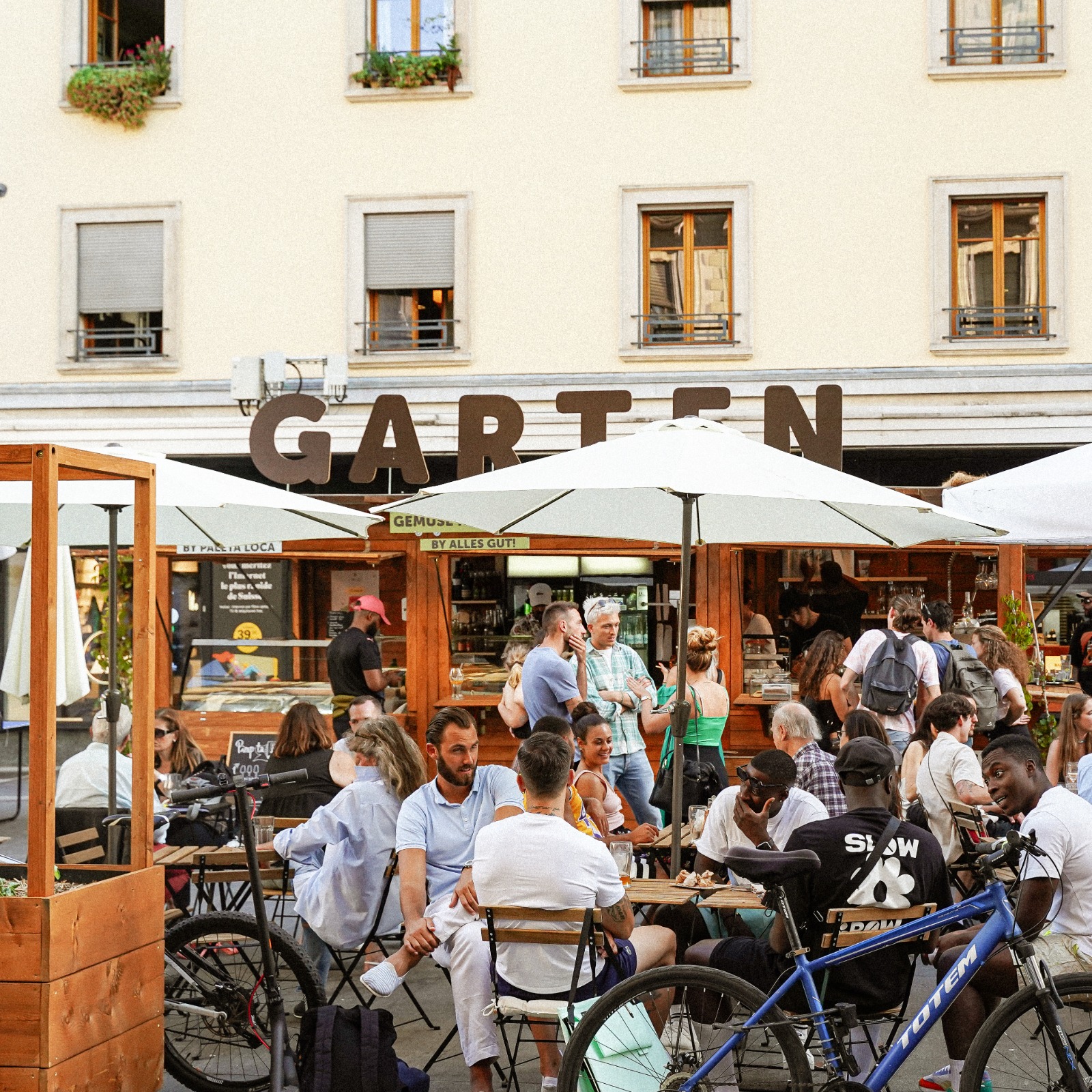 Gemüse Kebab-Market-Gare Cornavin-Kebab durable-Engagement